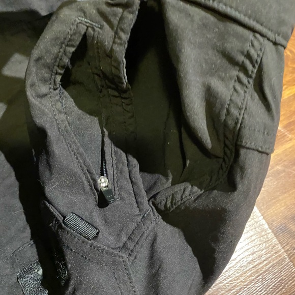 WindRiver Unisex Athletic Shorts - Picture 13 of 16